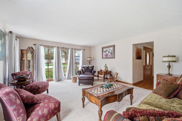 3718 High Acre Place, West Lafayette, IN 47906