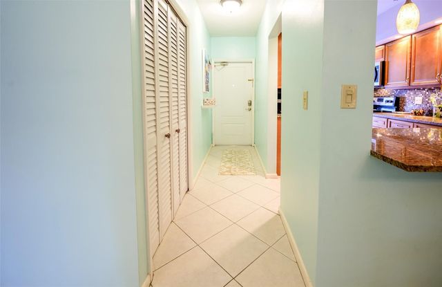 1200 SW 12th Street 201, Fort Lauderdale, FL 33315