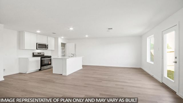 12205 Horseshoe Field BND, Mustang Ridge, TX 78610