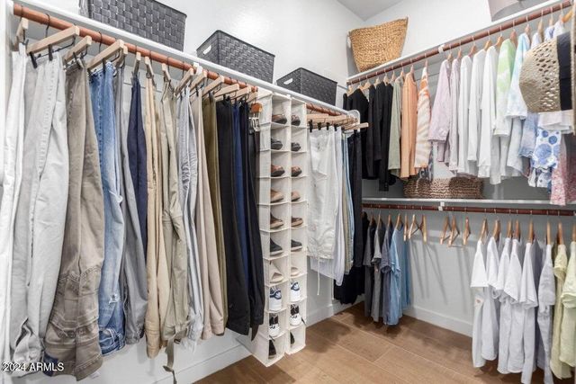 9001 W RANCHO Drive, Glendale, AZ 85305