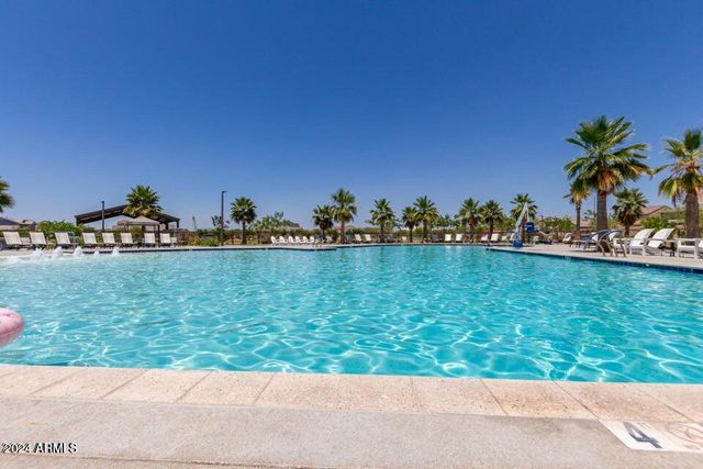 9001 W RANCHO Drive, Glendale, AZ 85305