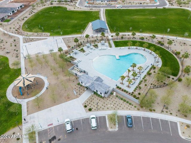 9001 W RANCHO Drive, Glendale, AZ 85305