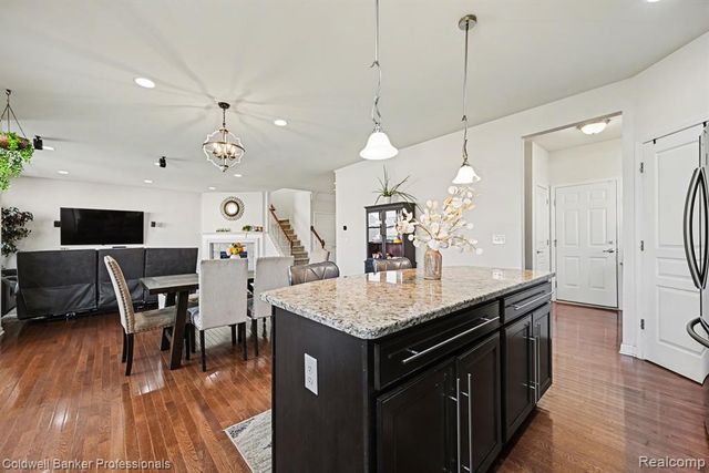 29994 Braeburn, New Hudson, MI 48165