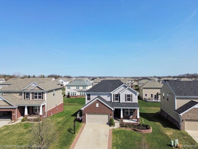 29994 Braeburn, New Hudson, MI 48165