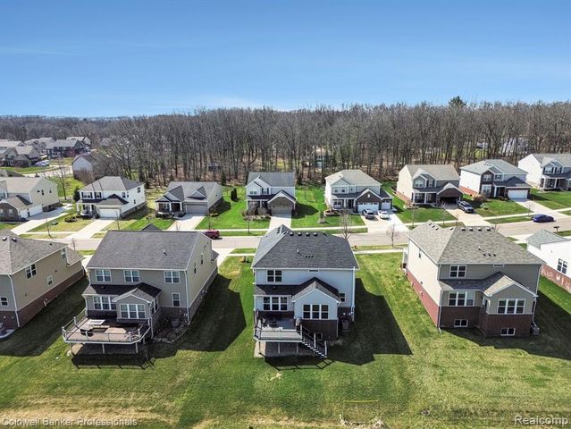 29994 Braeburn, New Hudson, MI 48165