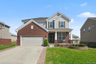 29994 Braeburn, New Hudson, MI 48165