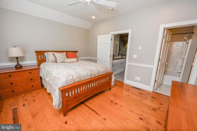 56 BEE TREE LN, Oakland, MD 21550