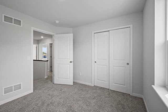 203 Dahlia Drive, Stoughton, WI 53589