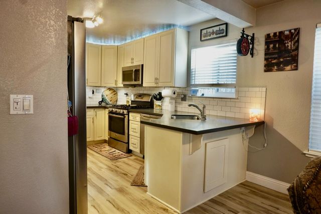 322 Hemphill Way, Roseville, CA 95678