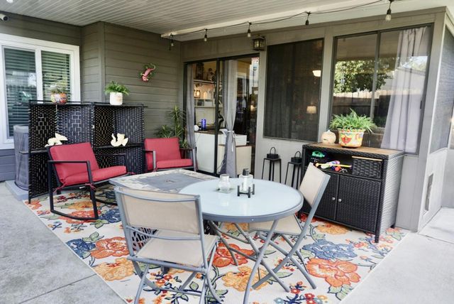 322 Hemphill Way, Roseville, CA 95678