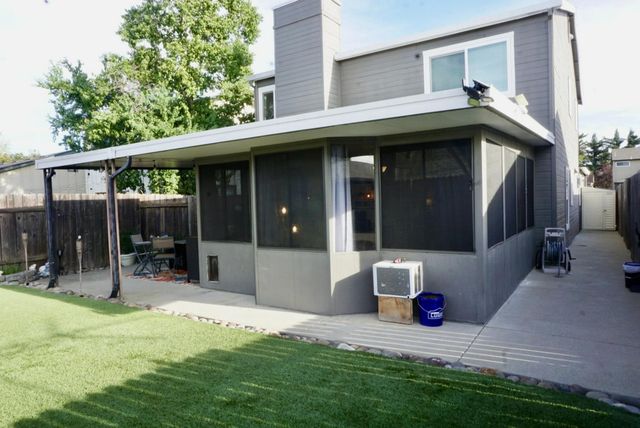 322 Hemphill Way, Roseville, CA 95678