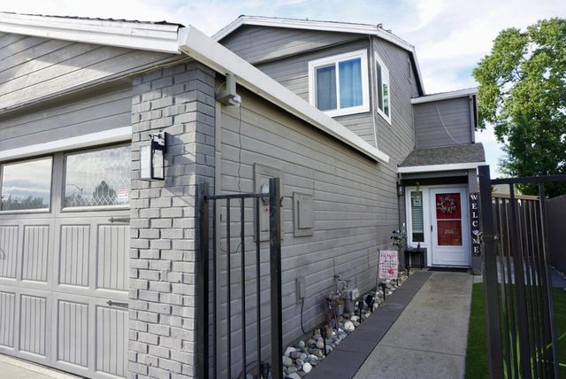 322 Hemphill Way, Roseville, CA 95678