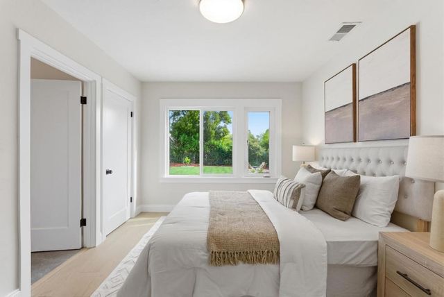 1414 Laurel, Santa Cruz, CA 95060