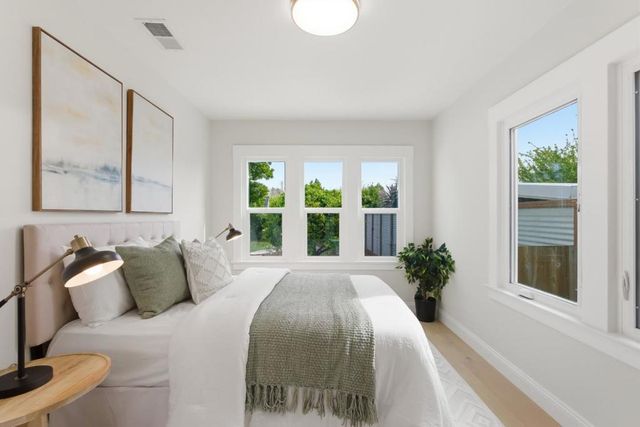 1414 Laurel, Santa Cruz, CA 95060