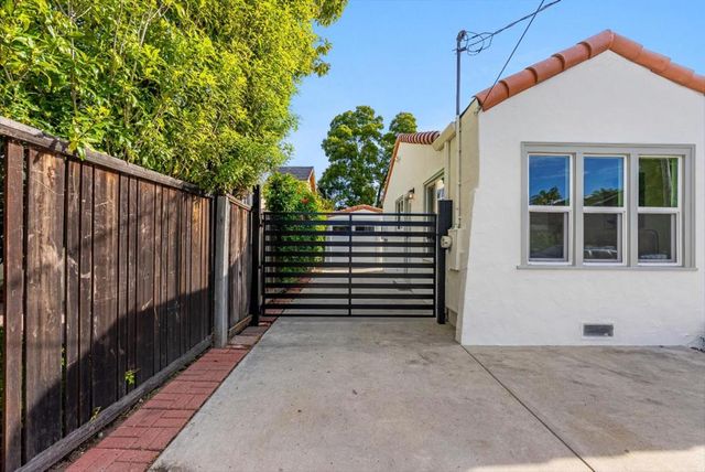1414 Laurel, Santa Cruz, CA 95060