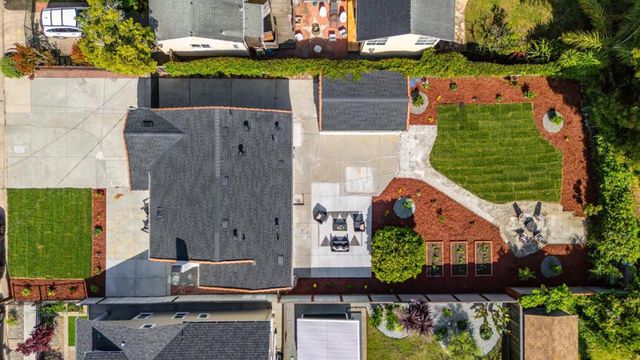 1414 Laurel, Santa Cruz, CA 95060