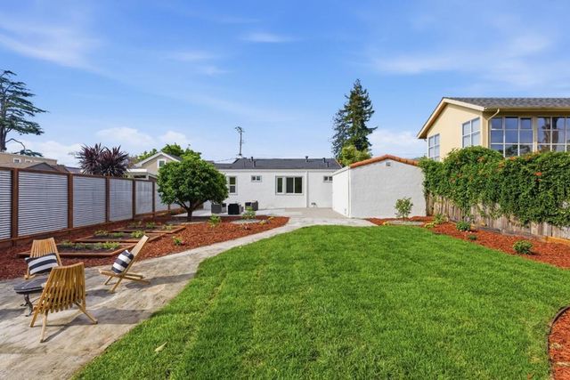 1414 Laurel, Santa Cruz, CA 95060