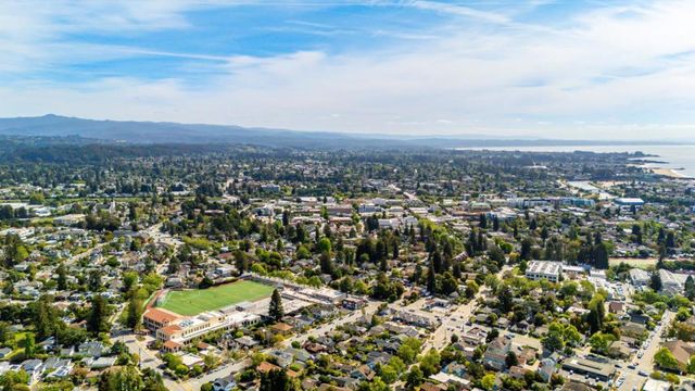 1414 Laurel, Santa Cruz, CA 95060