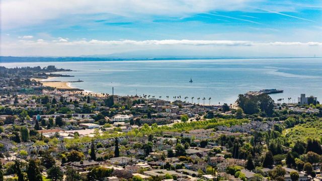 1414 Laurel, Santa Cruz, CA 95060