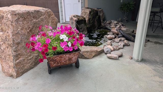 53 Soaring Eagle Lane, Bonners Ferry, ID 83805