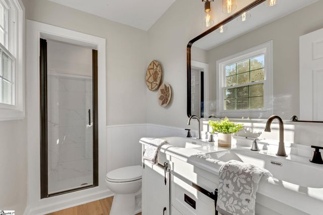 106 Lynn Drive, Taylors, SC 29687