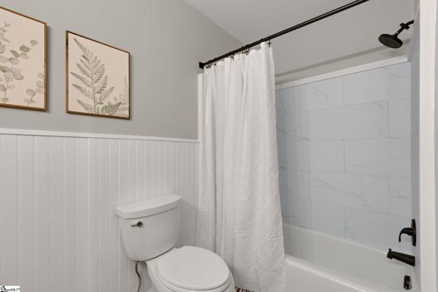 106 Lynn Drive, Taylors, SC 29687