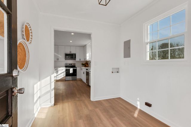 106 Lynn Drive, Taylors, SC 29687