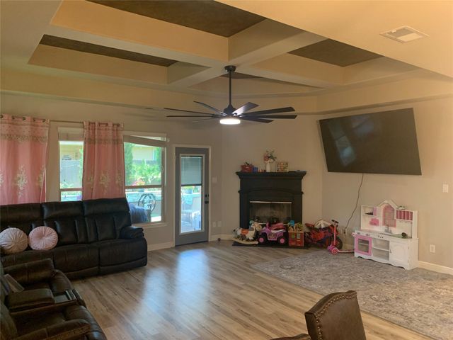 8927 Alcina Drive, Tomball, TX 77375