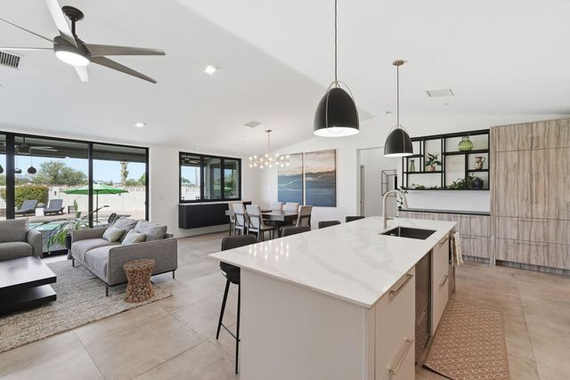 6519 N 86th Place, Scottsdale, AZ 85250