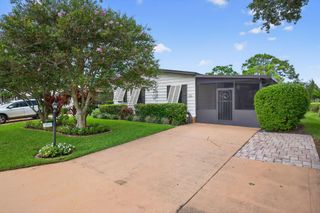 7894 SE Saratoga Drive E, Hobe Sound, FL 33455