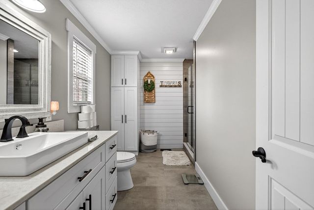 151 Hack Dyer Ln, Bloomington Springs, TN 38545