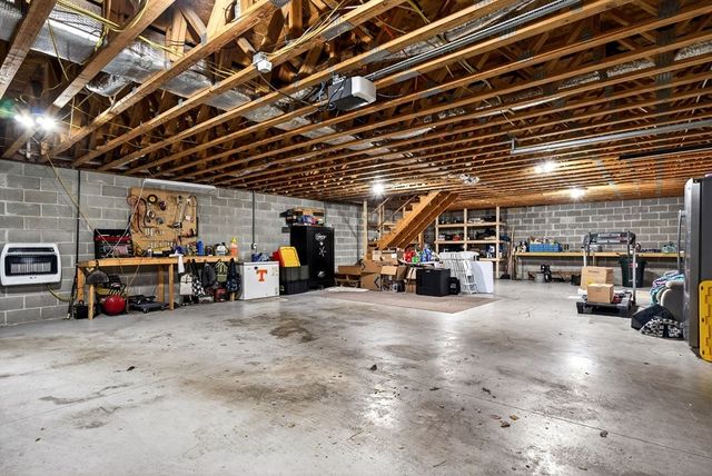 151 Hack Dyer Ln, Bloomington Springs, TN 38545