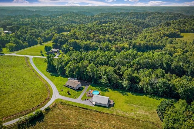 151 Hack Dyer Ln, Bloomington Springs, TN 38545