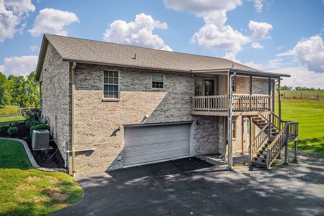 151 Hack Dyer Ln, Bloomington Springs, TN 38545
