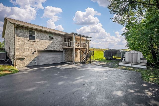 151 Hack Dyer Ln, Bloomington Springs, TN 38545