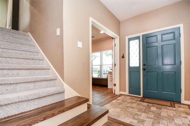 16022 Surrey Woods Drive, Friendswood, TX 77546