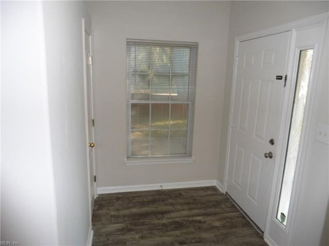 2364 Charing Cross RD, Virginia Beach, VA 23456