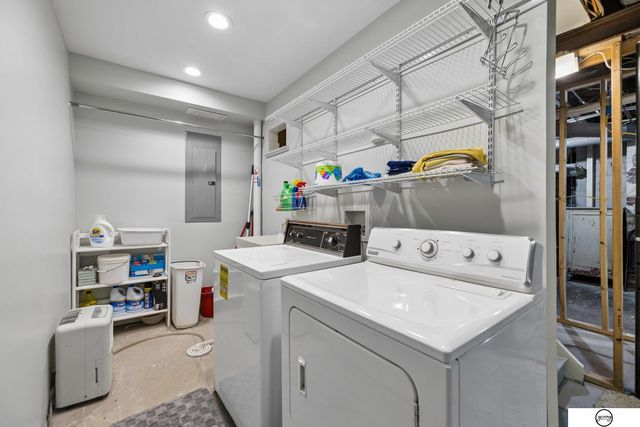 2445 Park Avenue, Lincoln, NE 68502