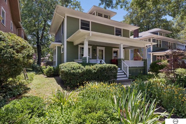 2445 Park Avenue, Lincoln, NE 68502