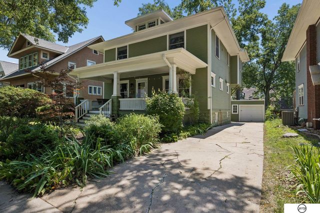 2445 Park Avenue, Lincoln, NE 68502