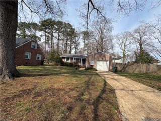47 Fox Grove DR, Hampton, VA 23664