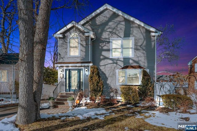 74 Shadyside Avenue, Dumont, NJ 07628