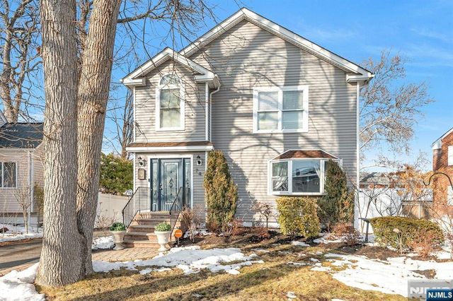 74 Shadyside Avenue, Dumont, NJ 07628