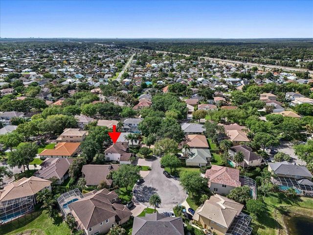484 Otter Lane N, Jupiter, FL 33458