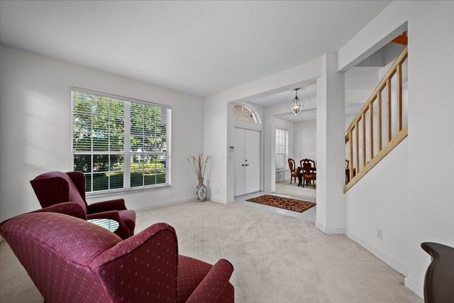 484 Otter Lane N, Jupiter, FL 33458