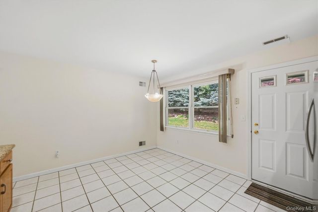 36 Windsor Circle D1, New City, NY 10956