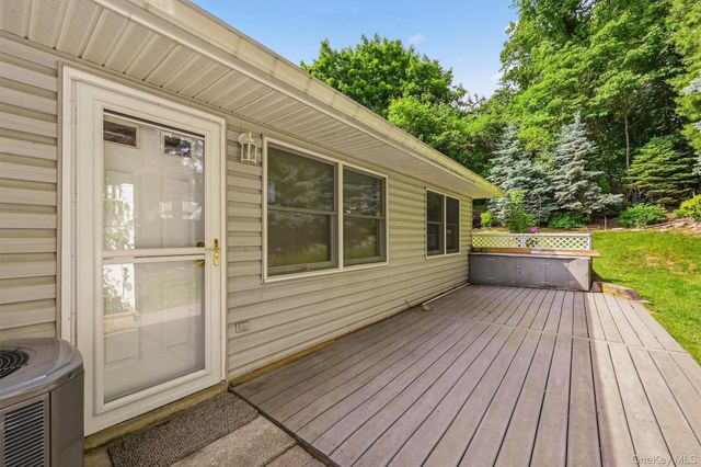 36 Windsor Circle D1, New City, NY 10956