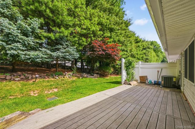 36 Windsor Circle D1, New City, NY 10956