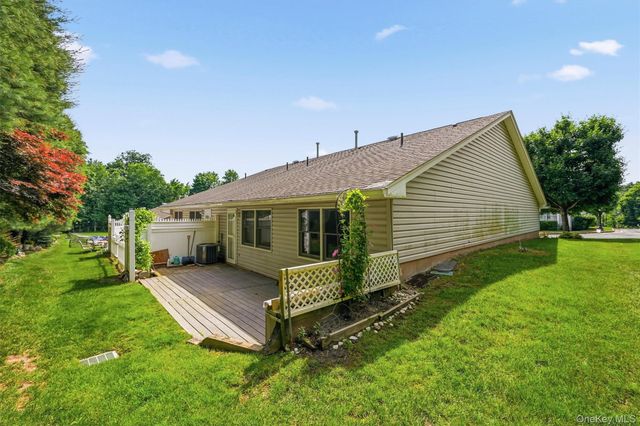 36 Windsor Circle D1, New City, NY 10956