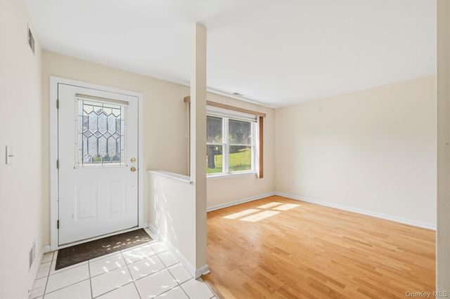 36 Windsor Circle D1, New City, NY 10956